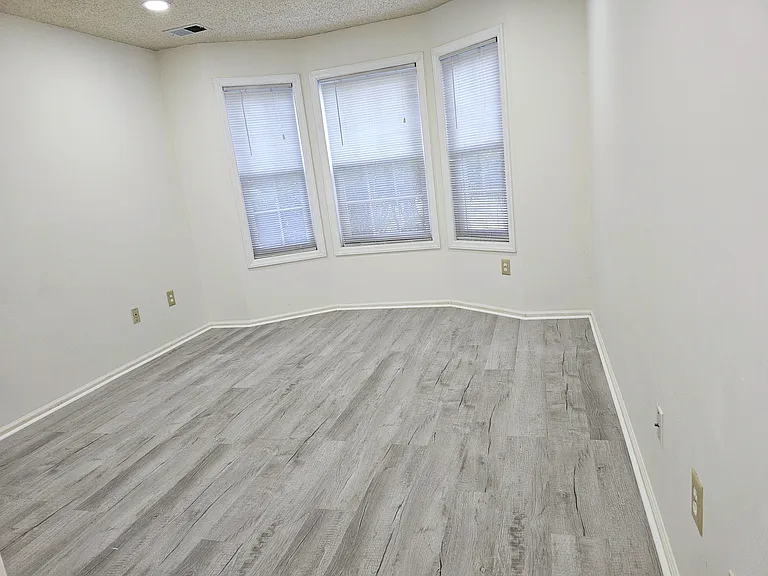 45 Tanglewood Ct #1 — Photo 4