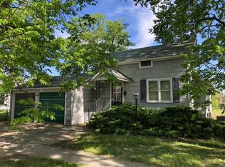 116 E 14th St, Schuyler, NE 68661