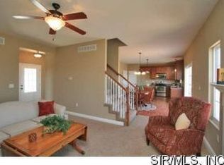 3124 Birmingham Dr, Glen Carbon, IL