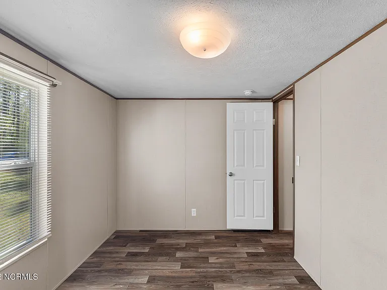207 Patrick Alan Ln — Photo 25