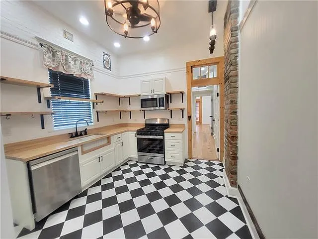 621 Elmira Ave — Photo 9