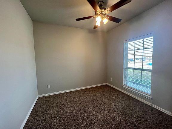 3rd image of 310 Stefani Dr
