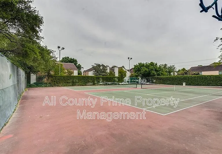 10049 Westpark Dr #168 — Photo 36