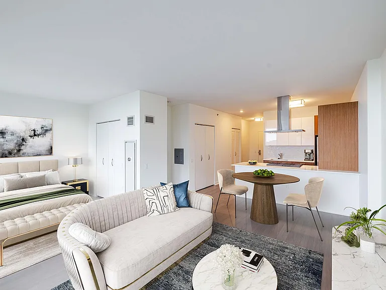 500 Lake Shore Drive — Photo 2