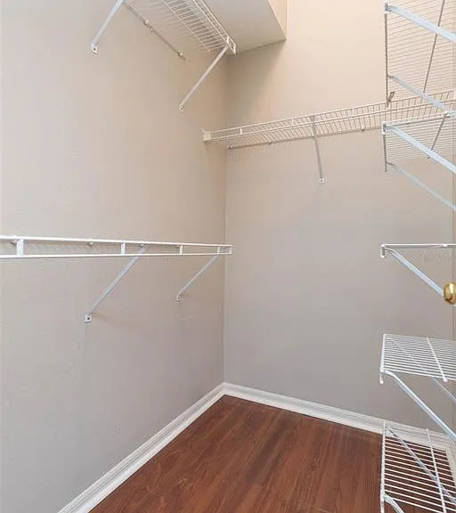 4550 Roundview Ct — Photo 19