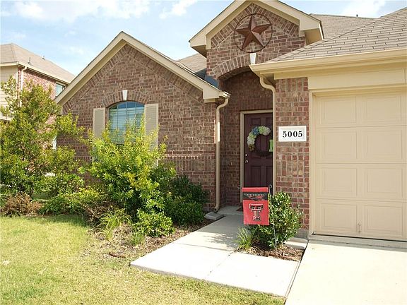 2nd image of 5005 Diamond Peak Ct