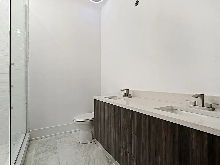 1412 N Washtenaw Ave #3 — Photo 9
