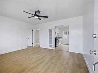 8414 S Figueroa St APT 5, Los Angeles, CA 90003