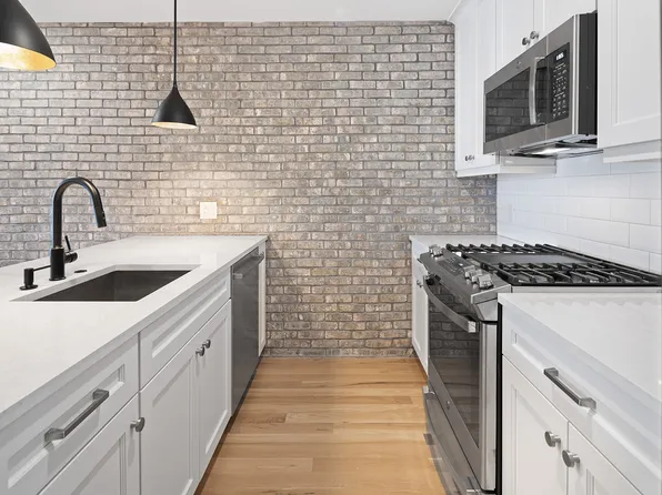 806 N 2nd St Front 3, Philadelphia, PA 19123