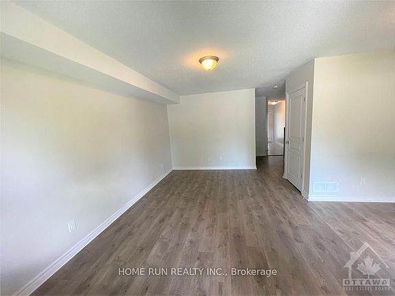 5th image of 126 Wild Senna Way