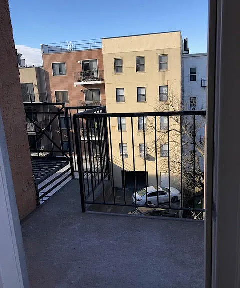 408 Grand St #4R — Photo 6
