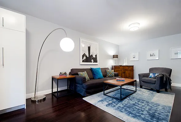 Rented by Douglas Elliman | media 8