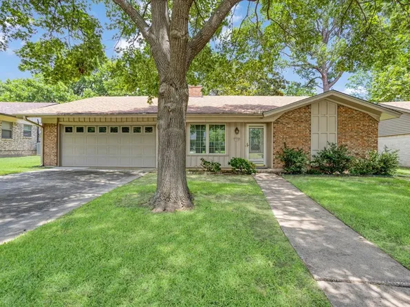 2909 Dover Dr, Sherman, TX 75092