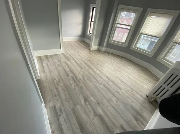 1113 Washington St APT 2, Easton, PA 18042