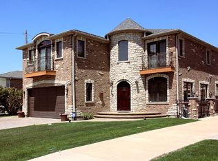7444 W Carmen Ave, Harwood Heights, IL