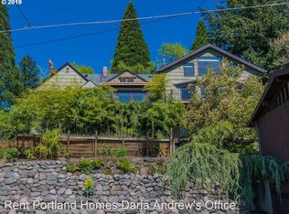3748 SW Patton Rd, Portland, OR 97221