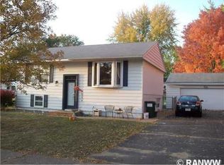 2822 Hemlock Ln, Eau Claire, WI 54703
