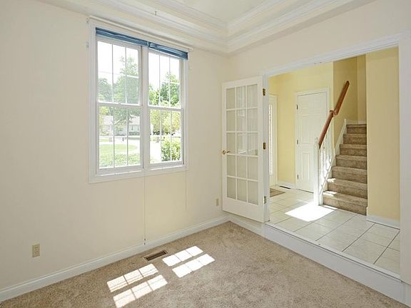 5th image of 30800 Silktree Ln #14