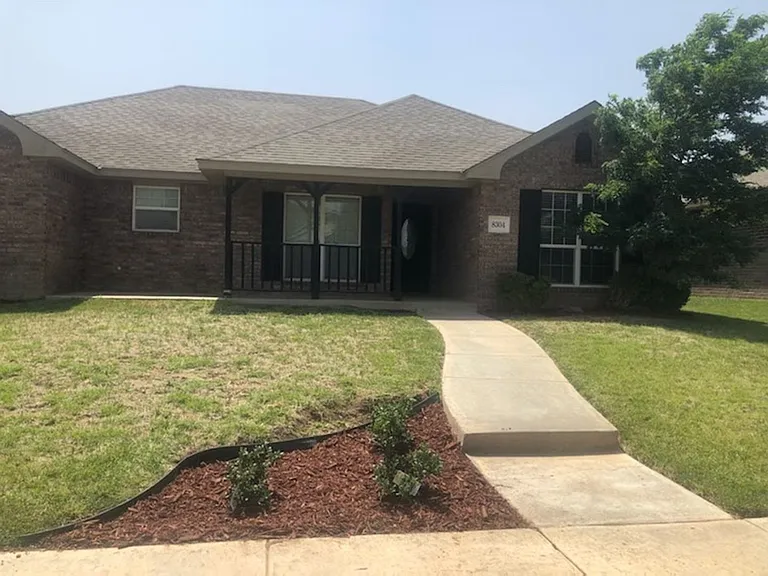 8304 Littlerock Dr — Photo 1