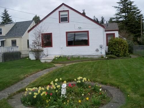 1st image of 19157 3rd Ave NE