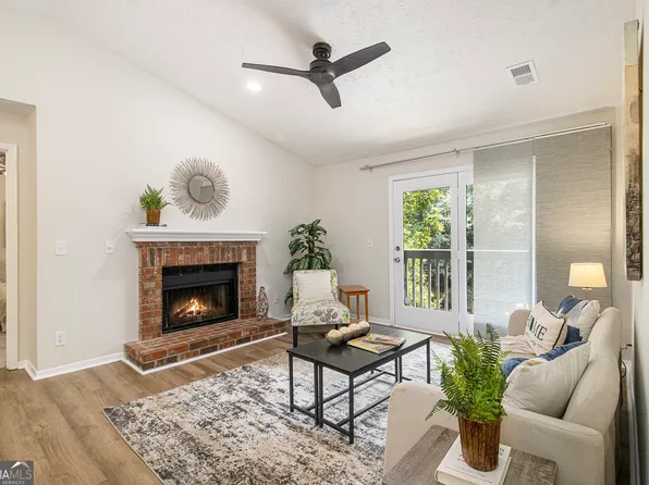 1315 McClelen Way, Decatur, GA 30033