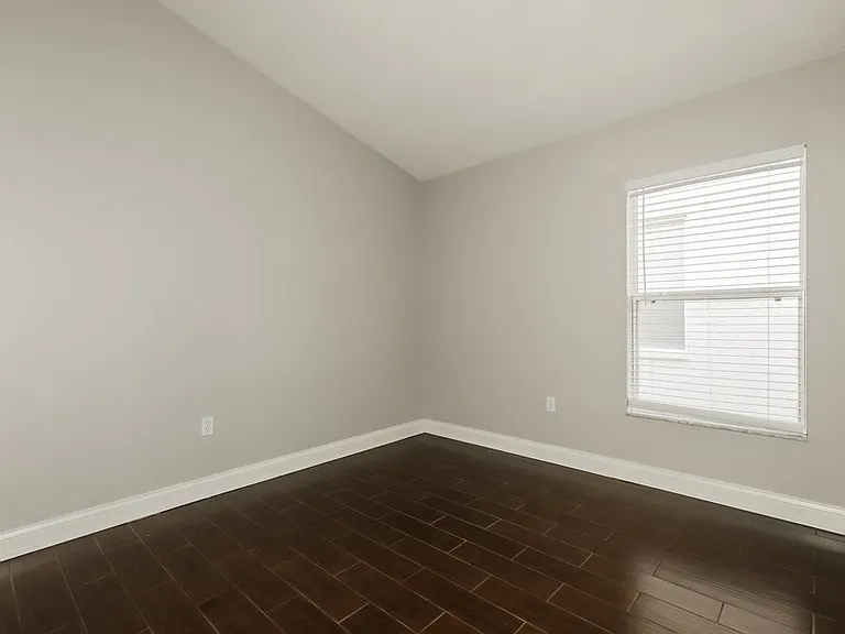10124 Coldwater Loop — Photo 12