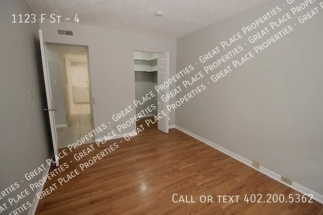1123 F St #4 — Photo 9