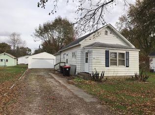 408 N Linden St, Toluca, IL 61369