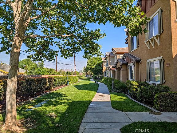3rd image of 3924 Polk St