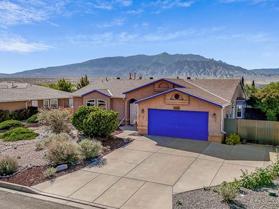 7212 Sunlight Peak Dr NE, Rio Rancho, NM, 87144