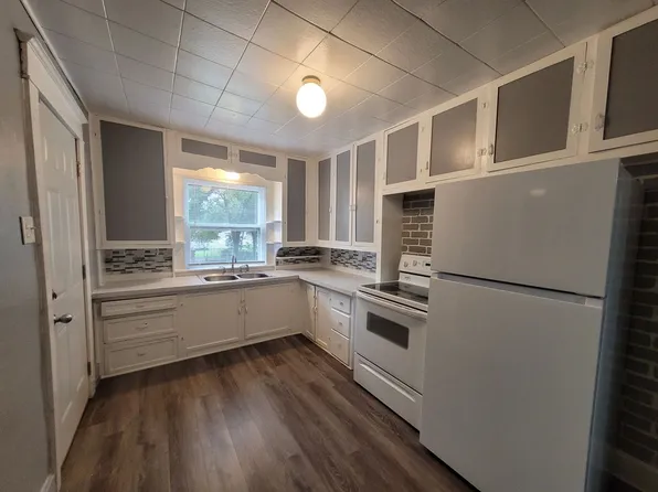 2915 Des Moines St, Des Moines, IA 50317