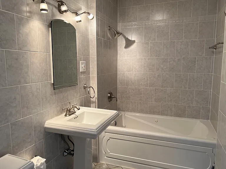 235 Washington Ave #3 — Photo 13