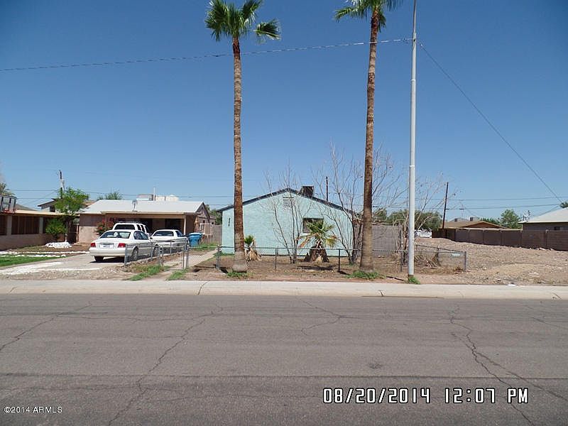 1st image of 2552 E Marguerite Ave
