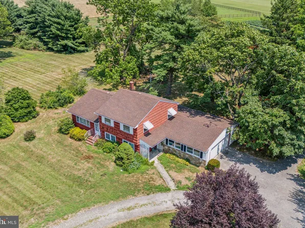 316 Swedesboro Rd, Pilesgrove, NJ 08098