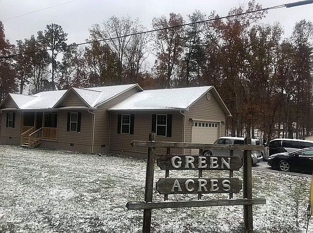 2nd image of 101 Green Acres