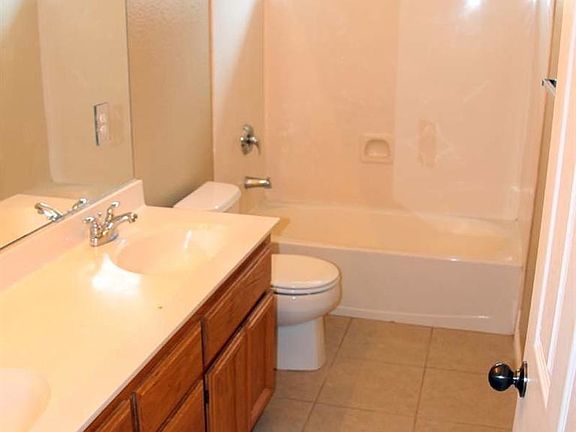 4th image of 2154 Catherwood Way