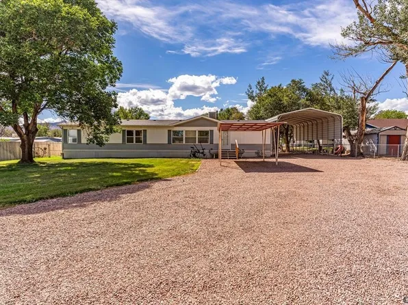 911 Phelps Ave, Canon City, CO 81212