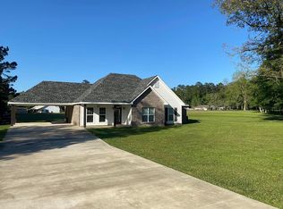 208 Shree Ln, Deville, LA 71328