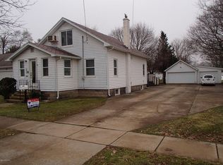 827 W Green St, Marshall, MI 49068