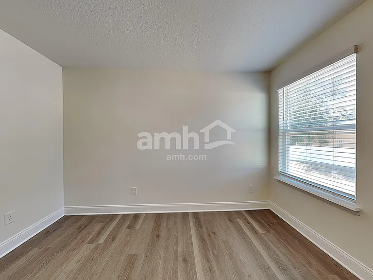 1328 Mount Logan Dr — Photo 27
