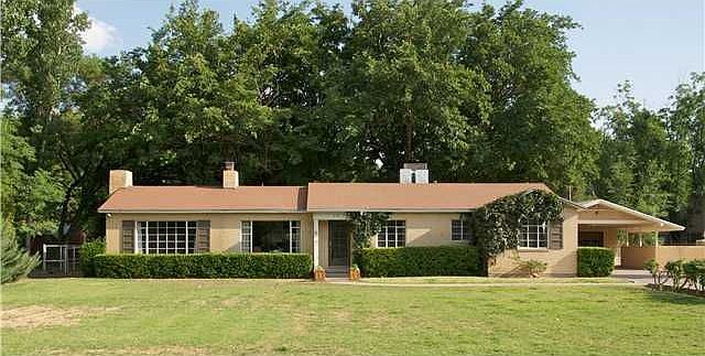 1st image of 612 Woodland Ave
