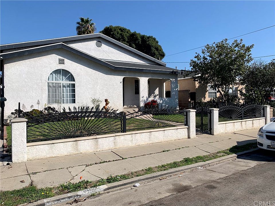 1st image of 1452 N Neptune Ave