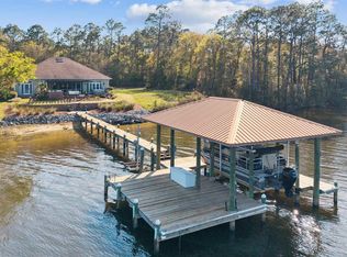 7502 Old Bay Pointe Rd, Milton, FL 32583