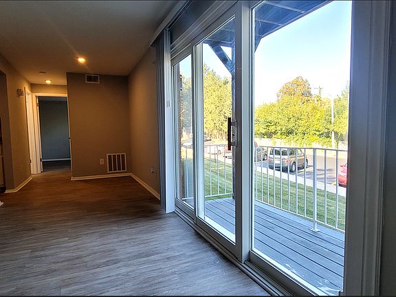 5th image of 4440 Flowerdale Ave #F