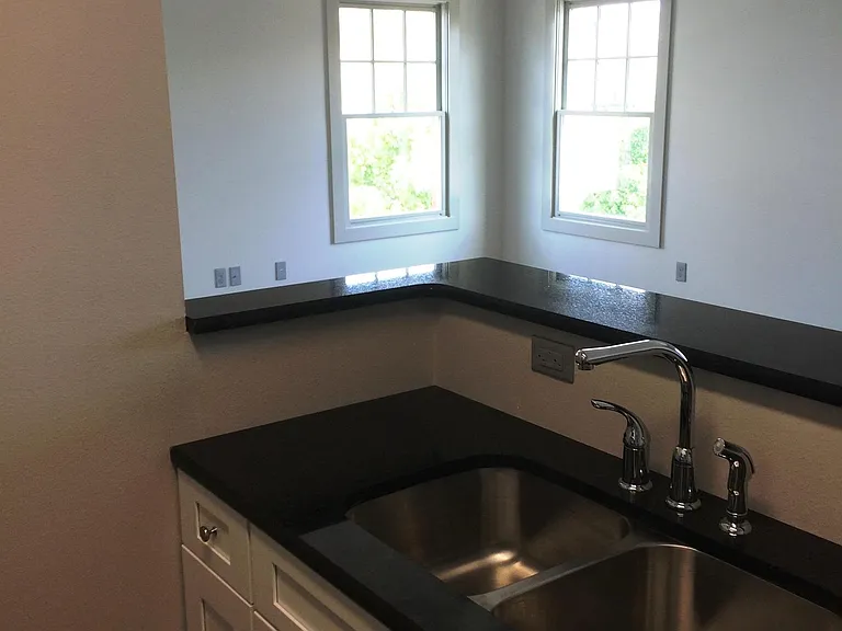 1855 McKennon St #7 — Photo 3