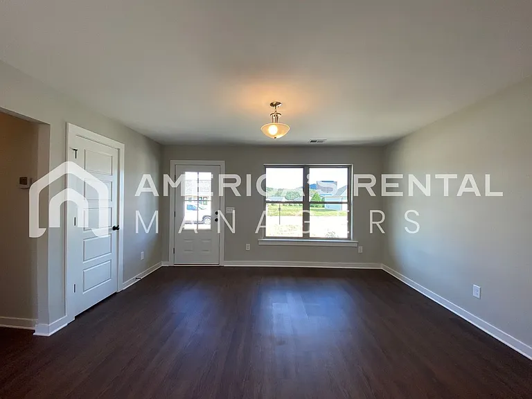 50 Sunlight Cir — Photo 6