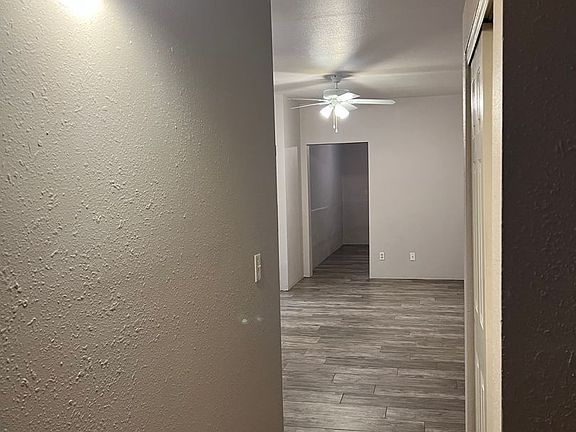 5th image of 390 Fairway Oaks Dr #D