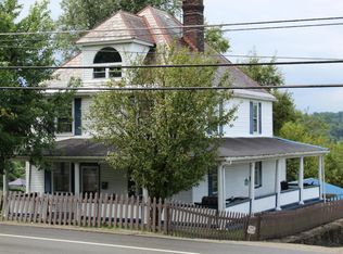 554 E Main St, Uniontown, PA