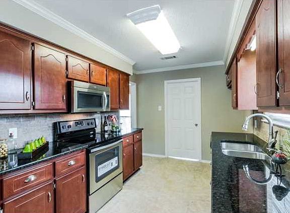 2nd image of 8246 Woodland Hills Dr