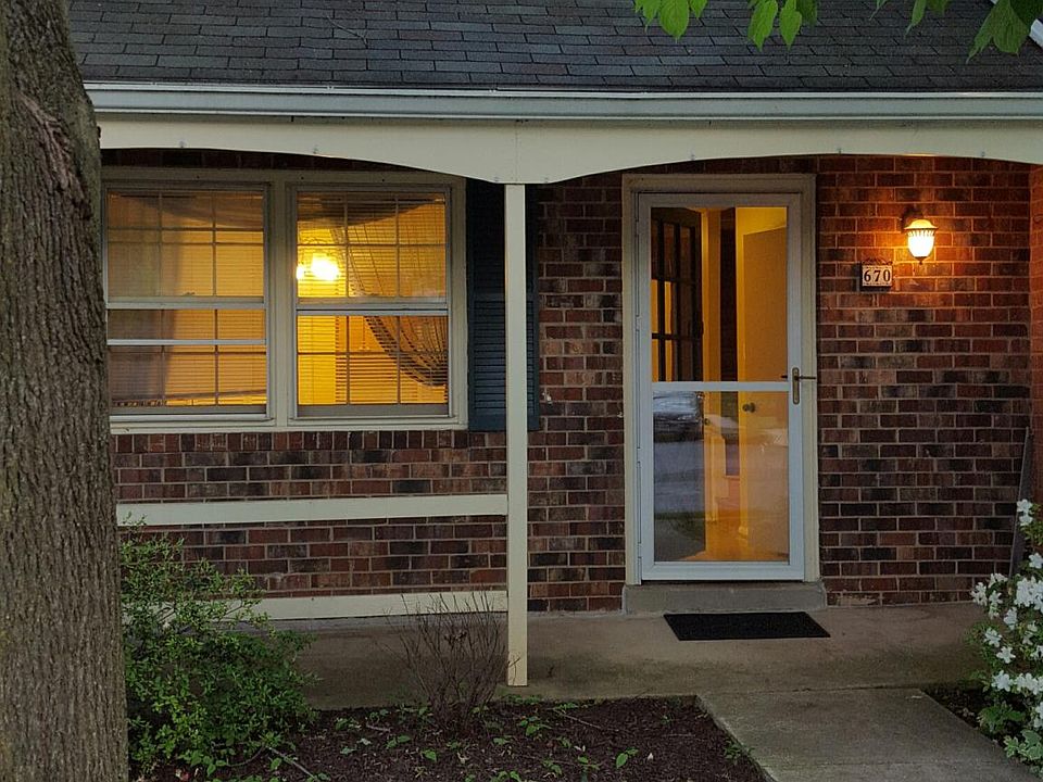1st image of 670 Azalea Dr